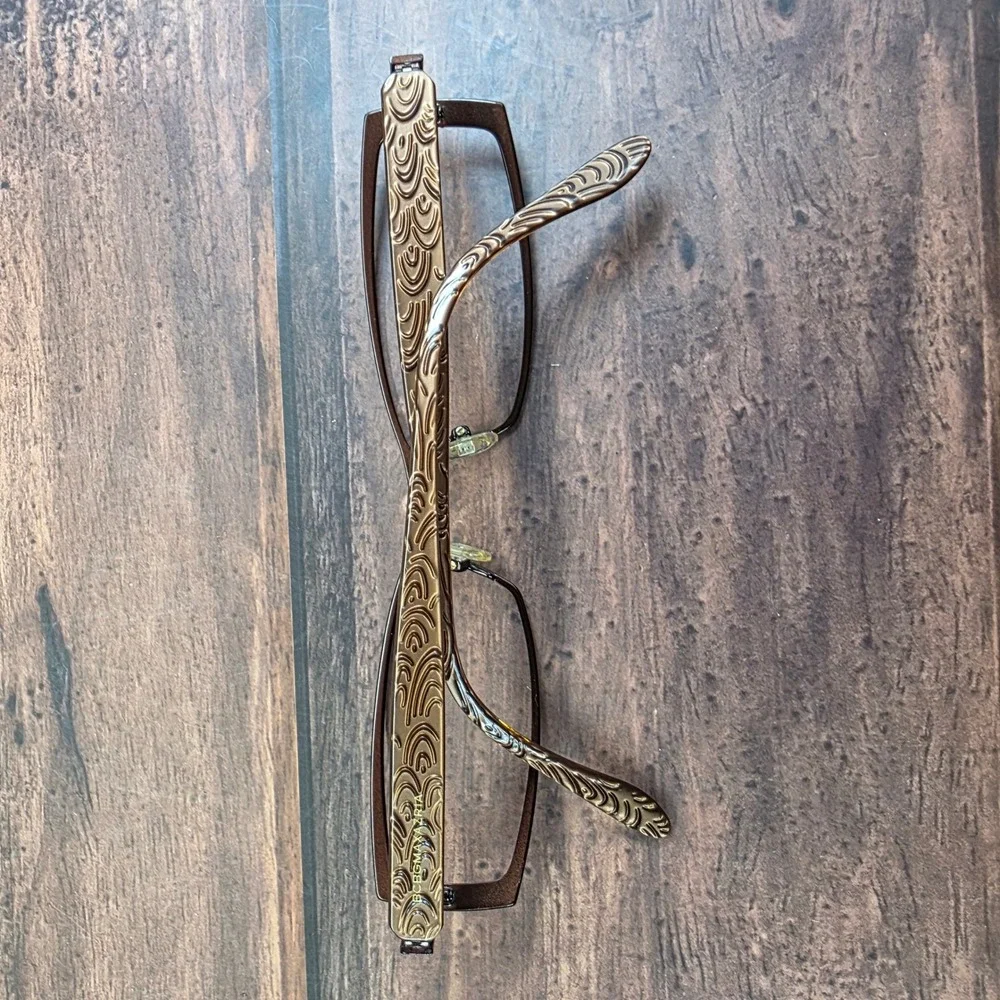 BCBGMAXAZRIA Ambrosia BRO Brown Rectangular Eyeglasses Frames Italy 52-17-135